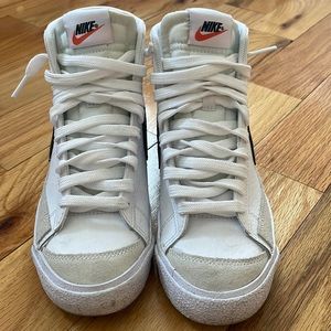 Nike shoes barely worn